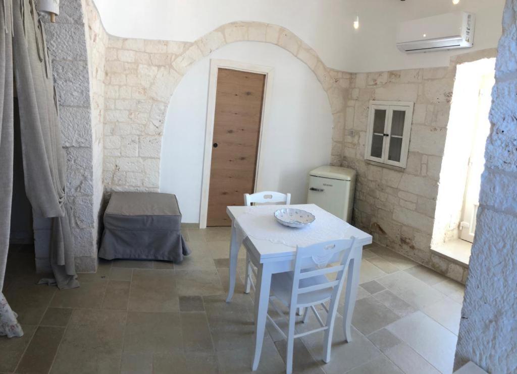 Trulli Le 2 Nicchie Villa Locorotondo Exterior photo